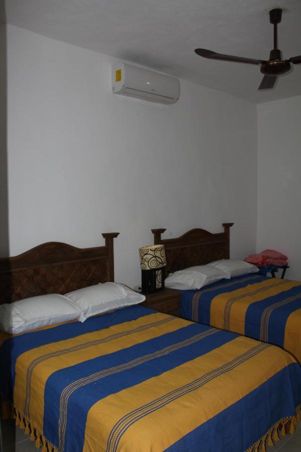 Hotel Casona Margot Valladolid  Exteriör bild
