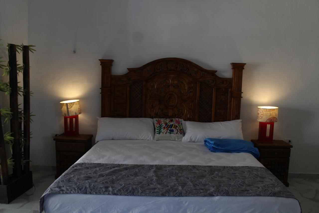 Hotel Casona Margot Valladolid  Exteriör bild
